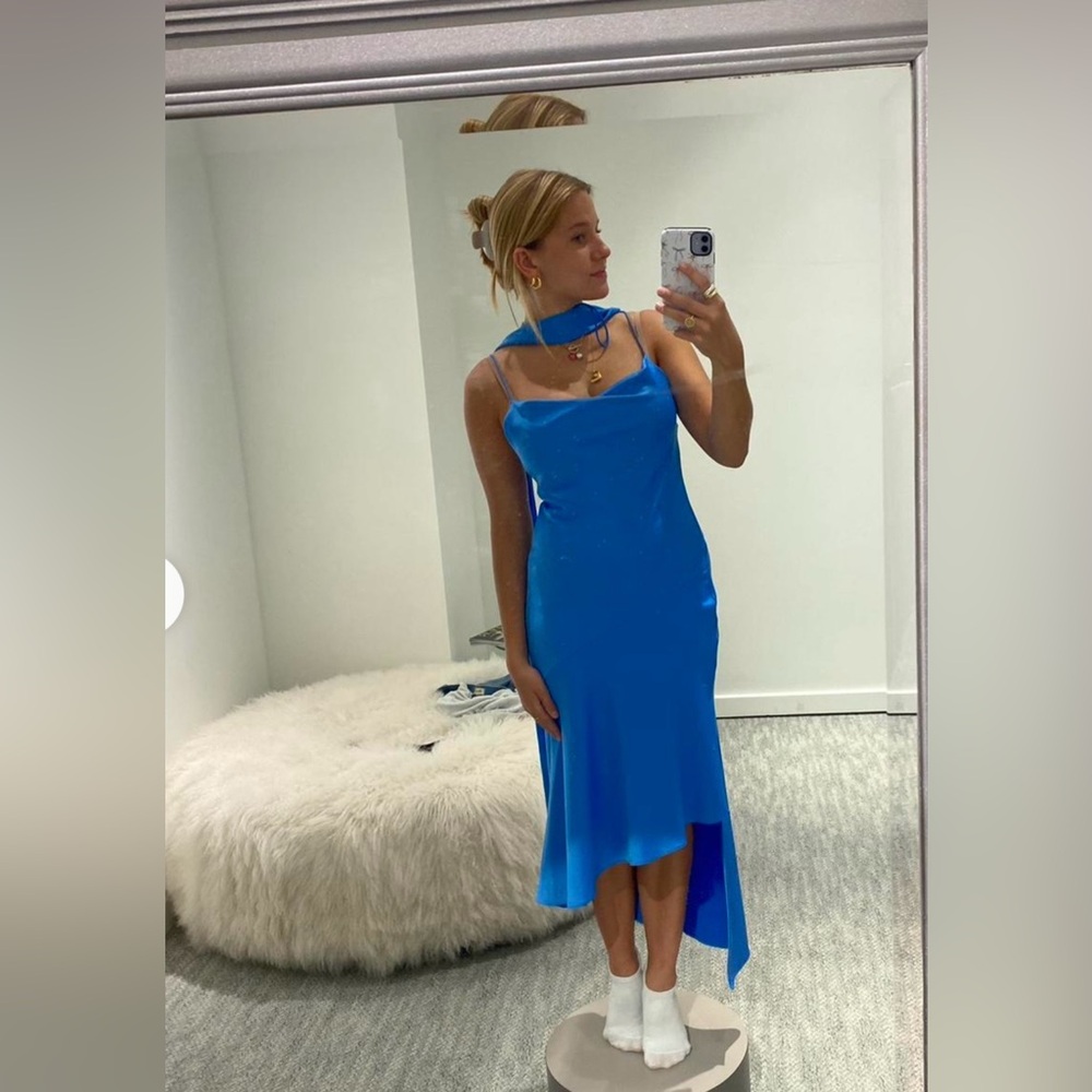 Alice + Olivia Royal Blue Asymmetrical Midi Dress size 0 - Picture 3 of 4